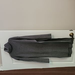 Turtle neck, long top